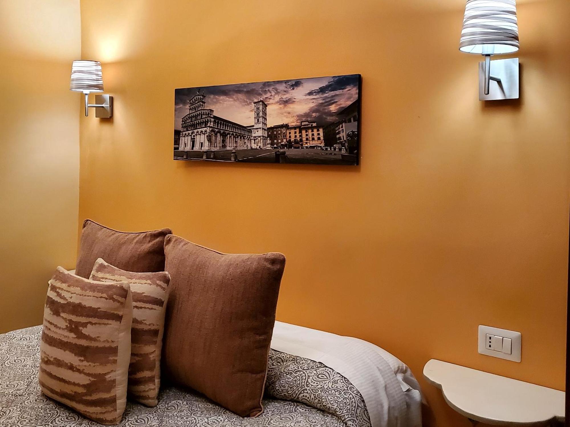 Residenza Fillanfi Hotel Lucca Bilik gambar